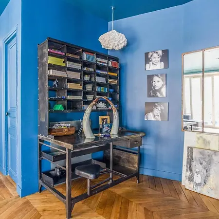 Apartment Wonderful Flat 10 Min Away From The Champs Elysees - - Welkeys