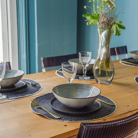 Apartment Wonderful Flat 10 Min Away From The Champs Elysees - - Welkeys *