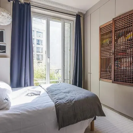 Wonderful Flat 10 Min Away From The Champs Elysees - - Welkeys Apartment